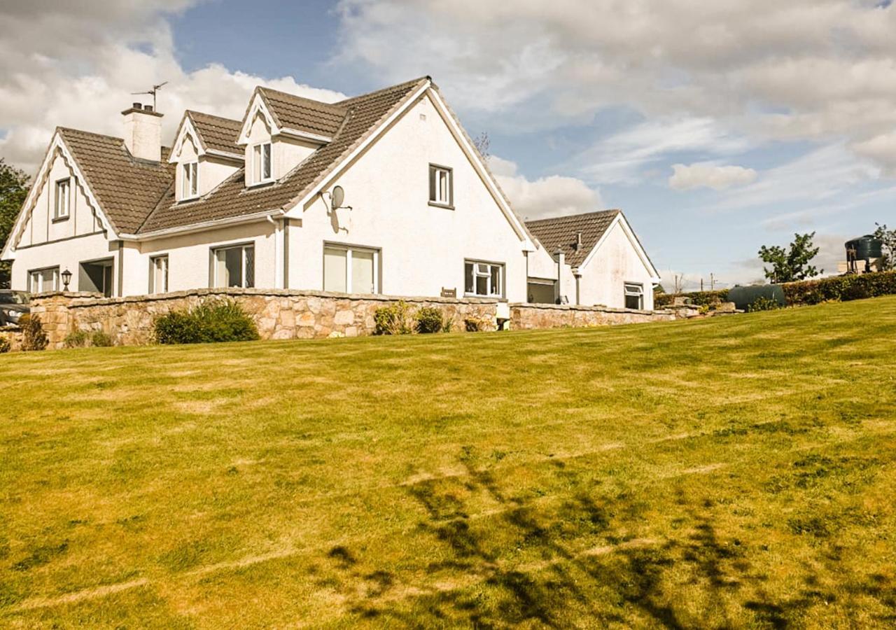 Moat Holiday Rental Lisnaskea Eksteriør billede