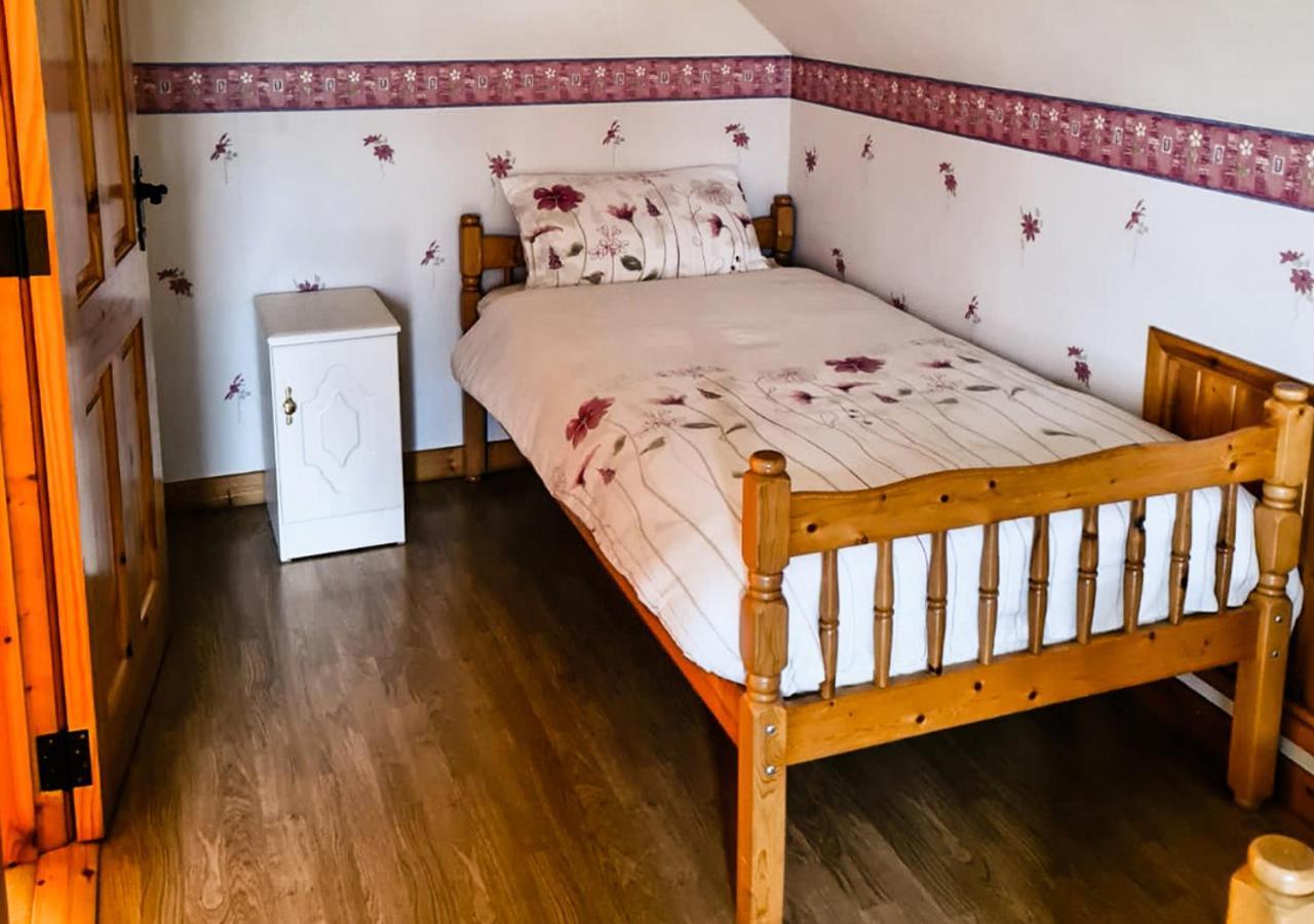 Moat Holiday Rental Lisnaskea Eksteriør billede