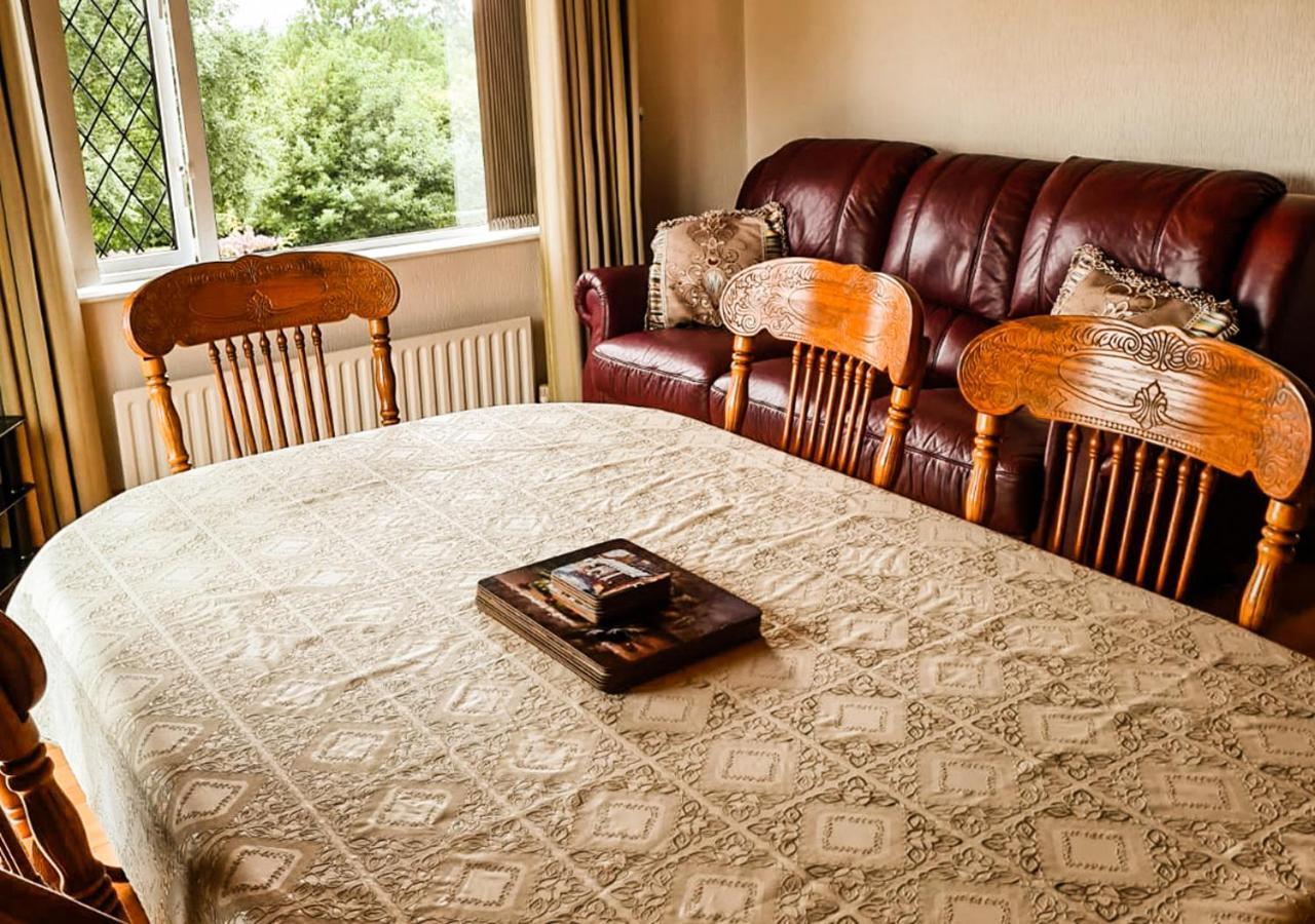 Moat Holiday Rental Lisnaskea Eksteriør billede